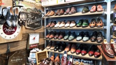 アメリカ屋靴店ポスター1 adidas ZX ZX FAMILY ポスター A2 ヴィンテージ - メルカリ