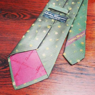 salvatore-ferragamo-necktie-1