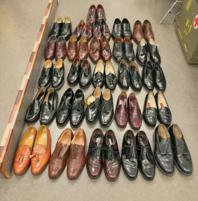 アメリカ革靴新入荷しました！＆ 店休日のお知らせ