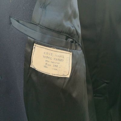 KERSEY」素材で重厚感のあるアメリカ海軍実物本物ビンテージPコート 