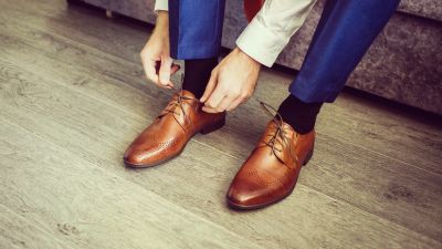 foot-pain-leather-shoes