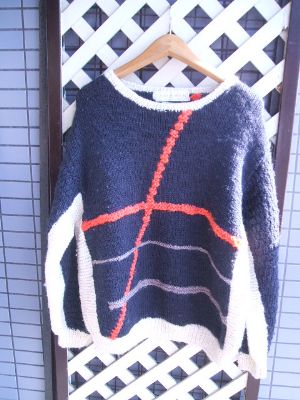 【冬物セール】開始です！本日はニットからです！