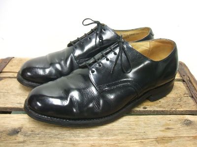 新入荷！レアなサイズ小さめ【U.S.NAVY Service Shoes】アメリカ海軍サービスシューズ